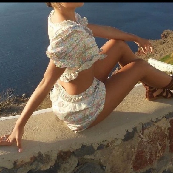 2 piece set Farrah for love and lemons 🍋 - Picture 13 of 15